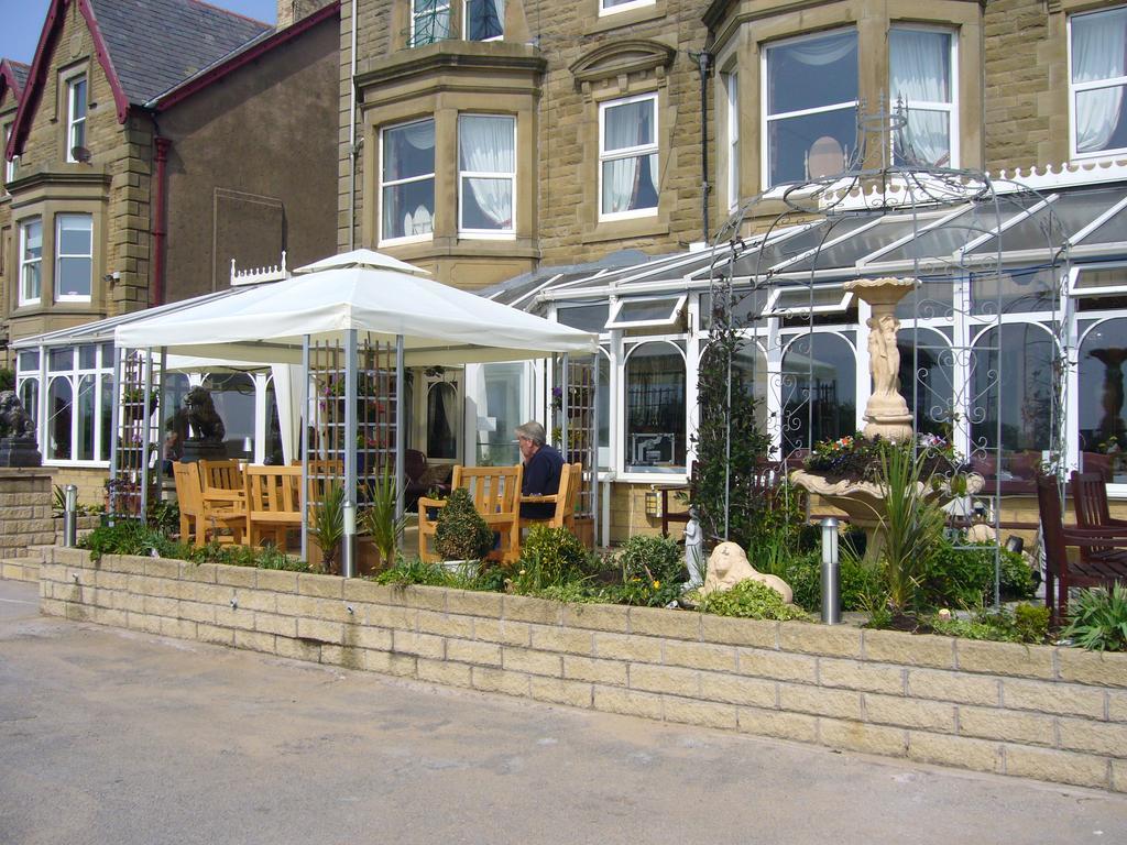 Monterey Beach Hotel Lytham St Annes Exteriör bild