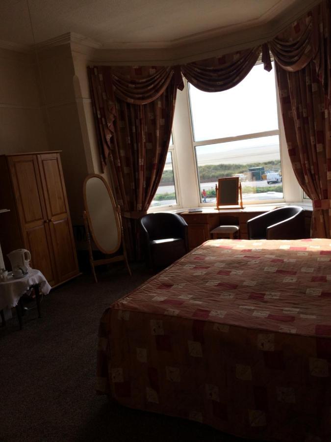 Monterey Beach Hotel Lytham St Annes Exteriör bild
